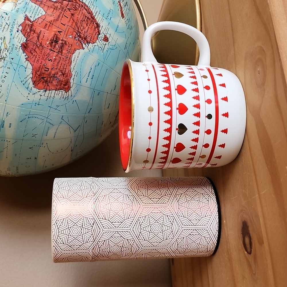 David's tea mug and tea tin